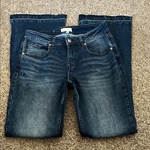 SHYANNE dark wash slit flare leg jeans - Picture 2 of 7